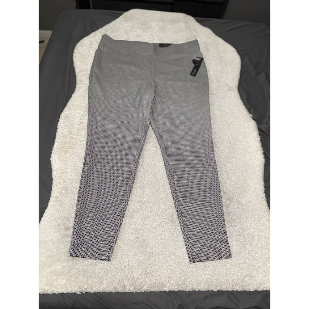 New Apt 9 Skinny Leg Pull On Mid Rise Dress Pants Size 20W Plus